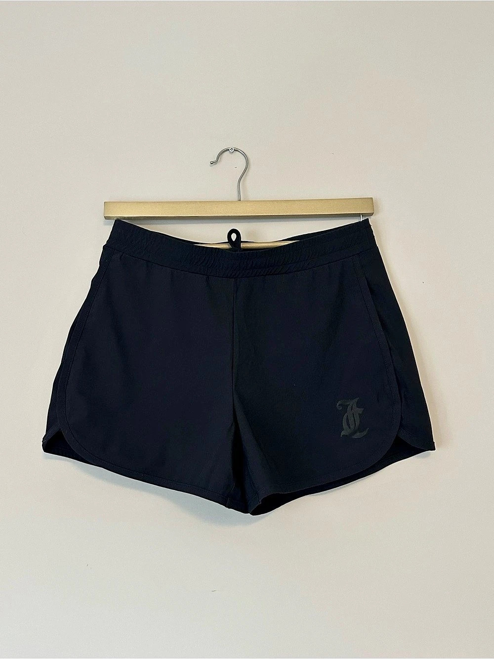 Juicy Couture Athletic Shorts in Black Small Like New